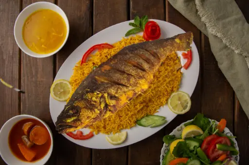 سمك سيباس مع الأرز